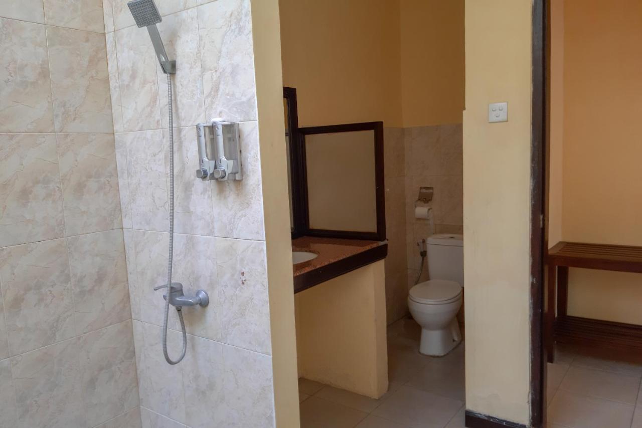 Oyo 3070 Villa Lovina Eco Lodge エクステリア 写真