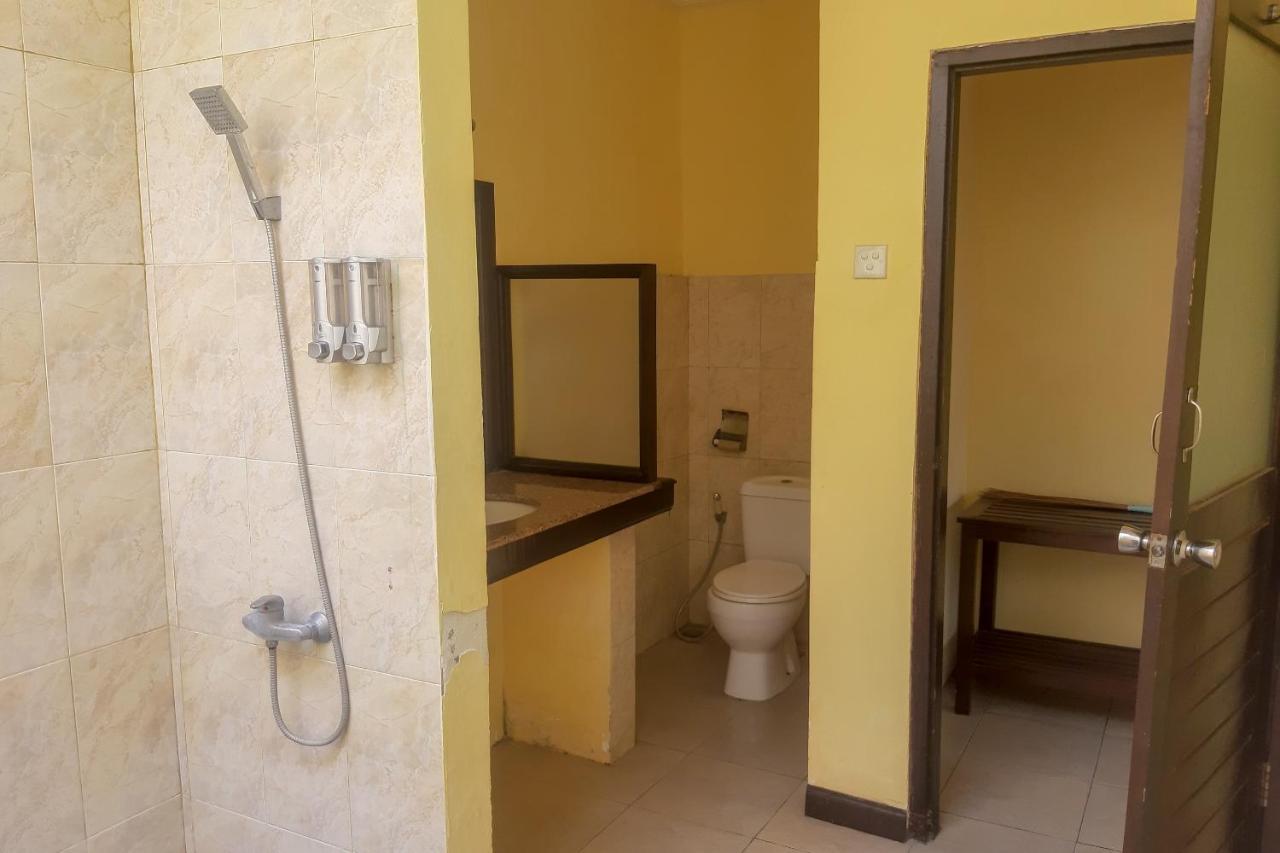 Oyo 3070 Villa Lovina Eco Lodge エクステリア 写真